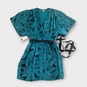 NWT Taxi Custom Wears Mini Dress Top Graphic Floral Design Vintage Redesigned